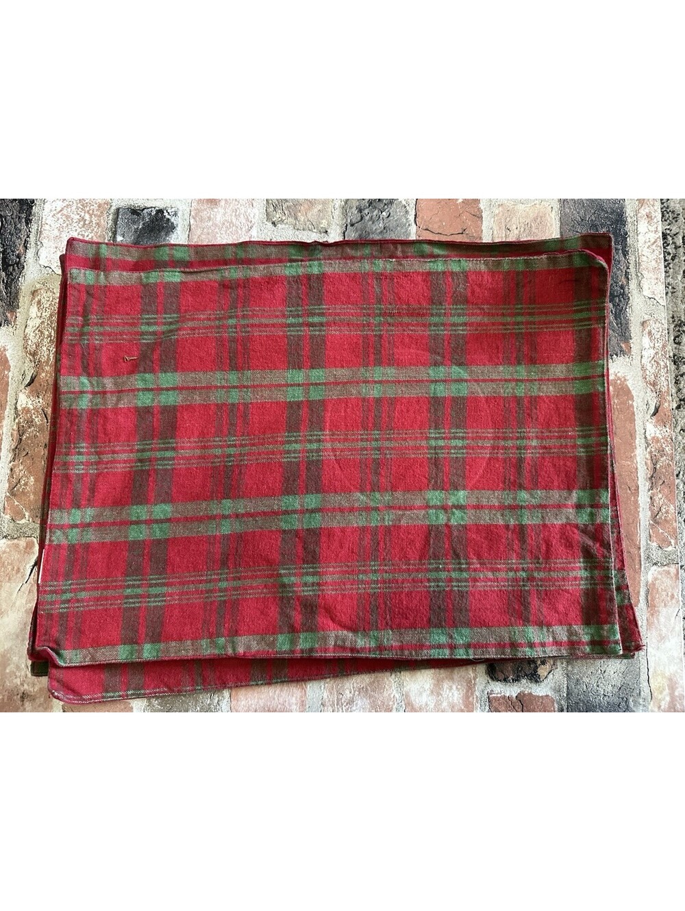 Set of 5 Pier 1 Imports Reversible Plaid Rectangle Placemat Red Green Holiday
